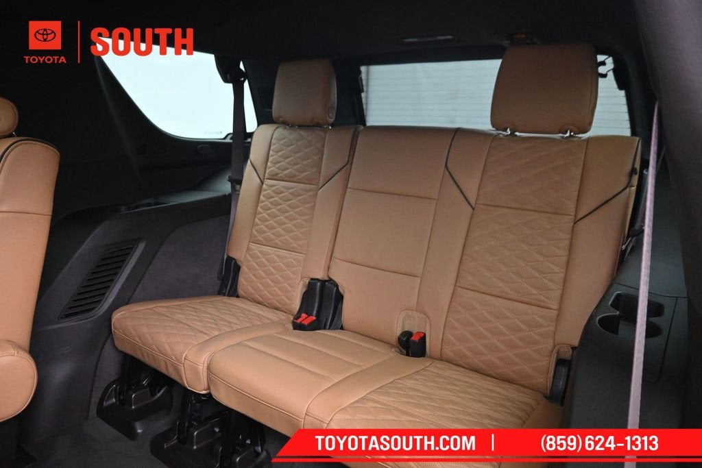 2024 Cadillac Escalade Sport