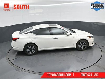 2022 Nissan Altima 2.5 SL