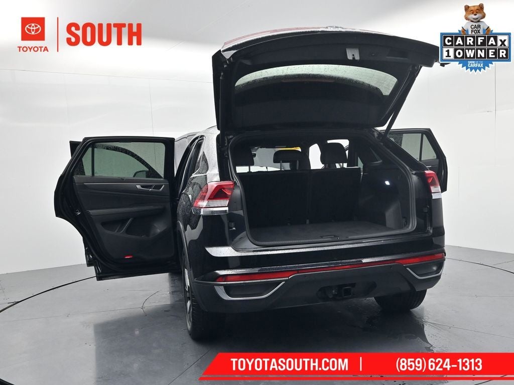 2024 Volkswagen Atlas Cross Sport 2.0T SE w/Technology