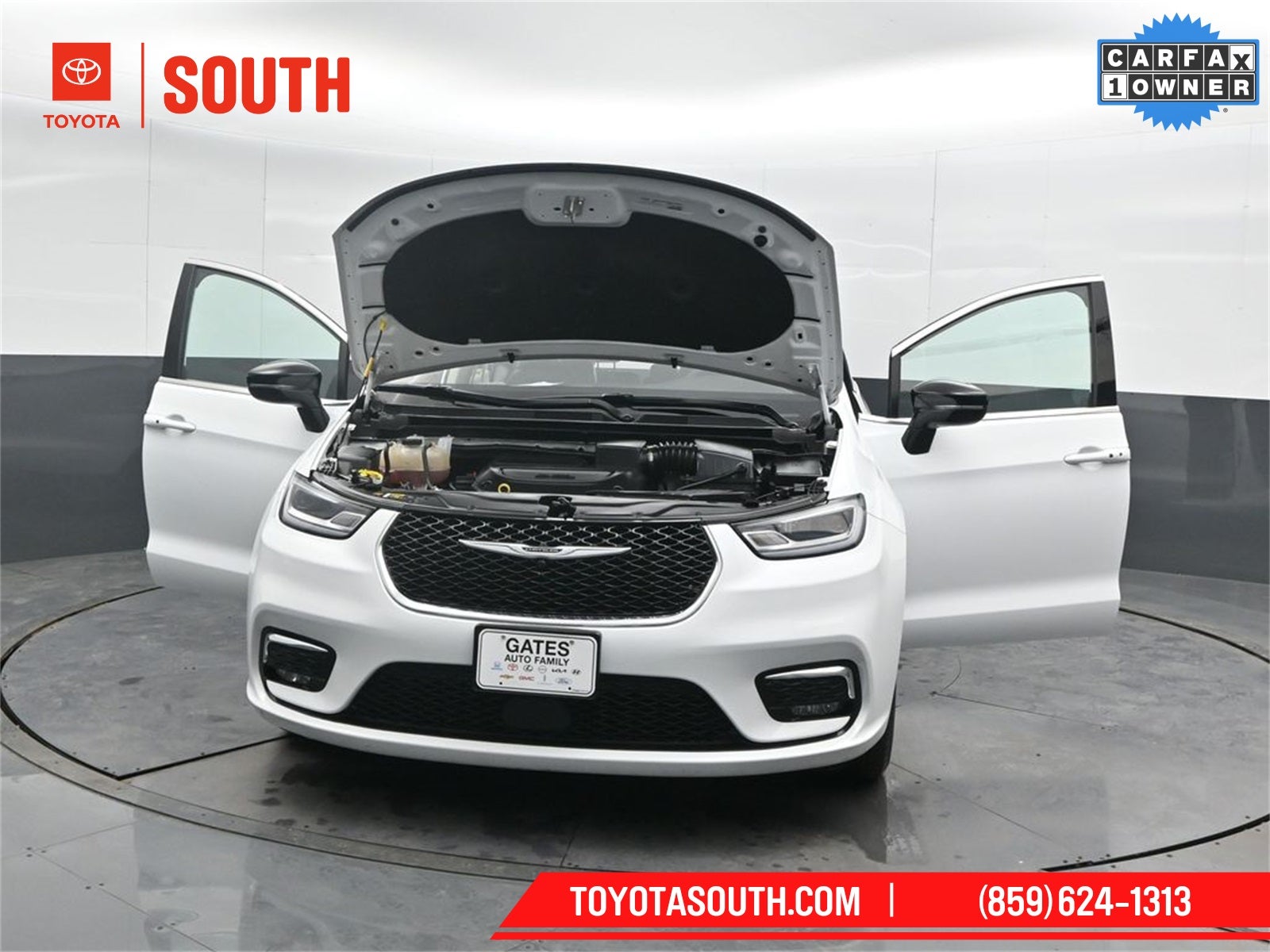 2024 Chrysler Pacifica Touring L