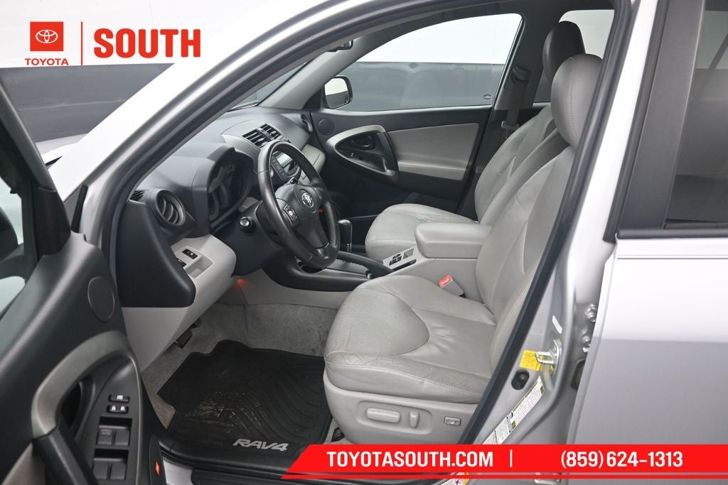 2011 Toyota RAV4 Limited