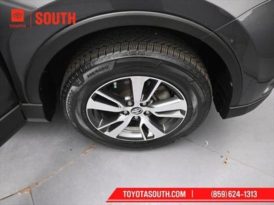 2017 Toyota RAV4 XLE