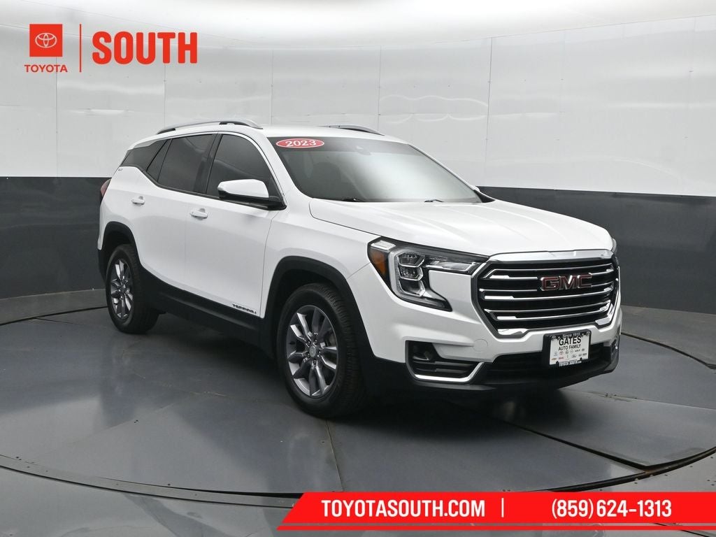 2023 GMC Terrain SLT
