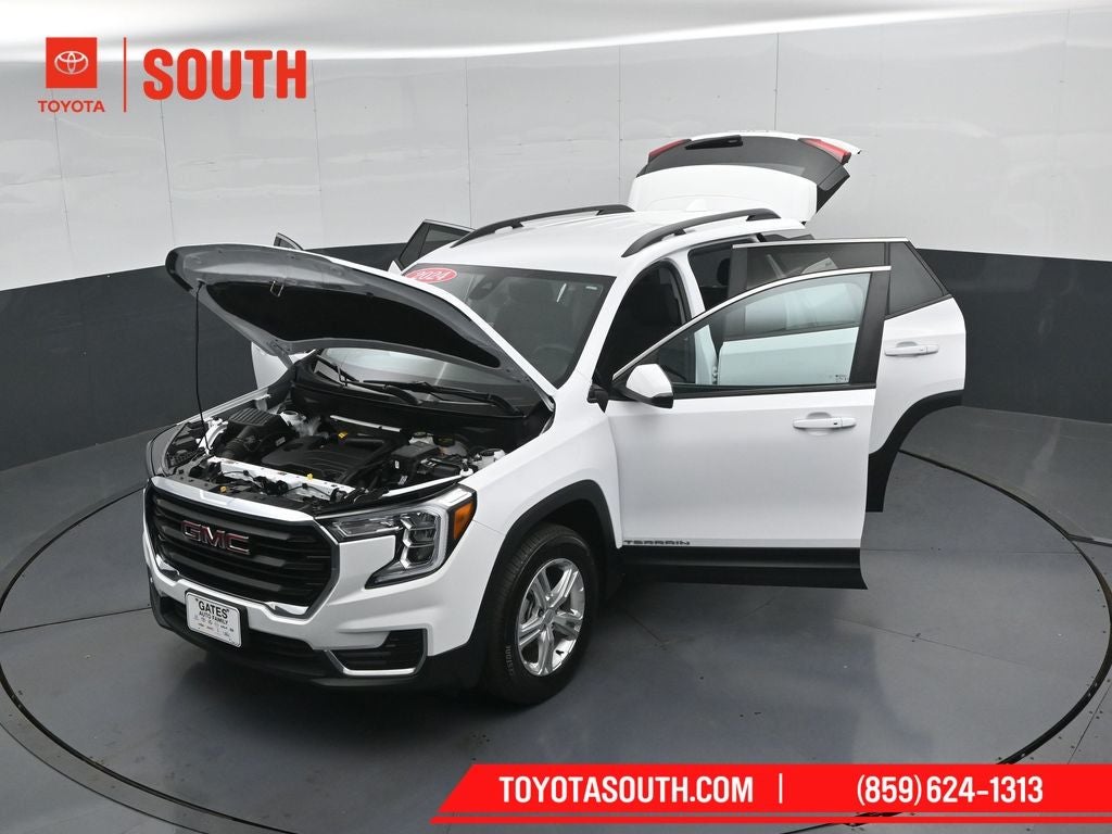 2024 GMC Terrain SLE