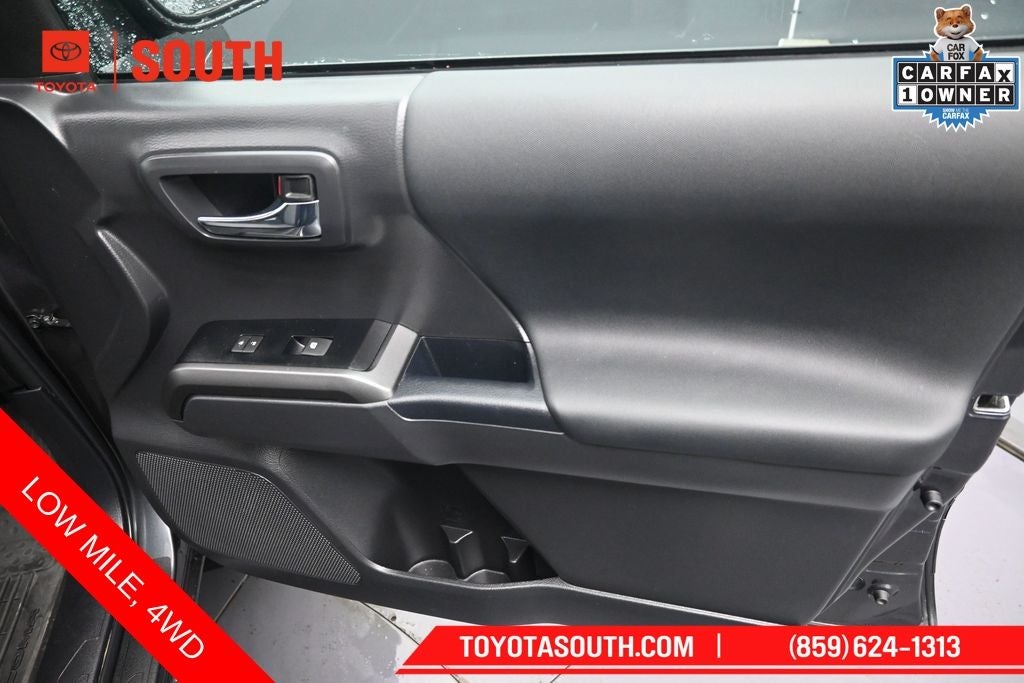 2023 Toyota Tacoma TRD Sport V6