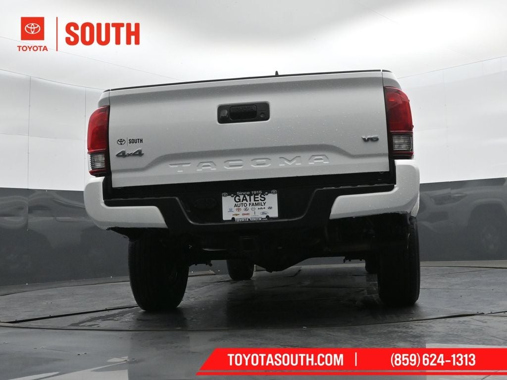 2022 Toyota Tacoma SR5 V6