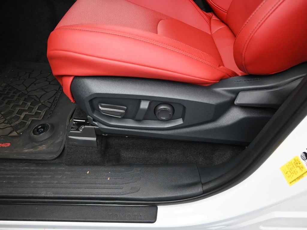 2025 Toyota Tacoma Hybrid TRD Pro