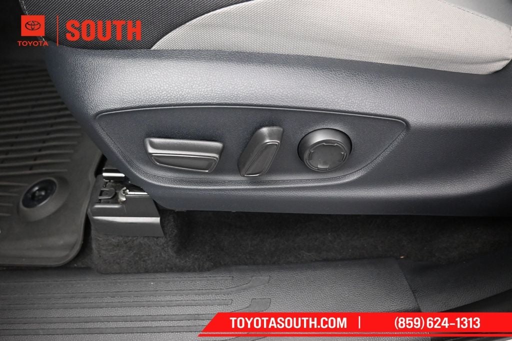2024 Toyota Tacoma Hybrid TRD Off Road