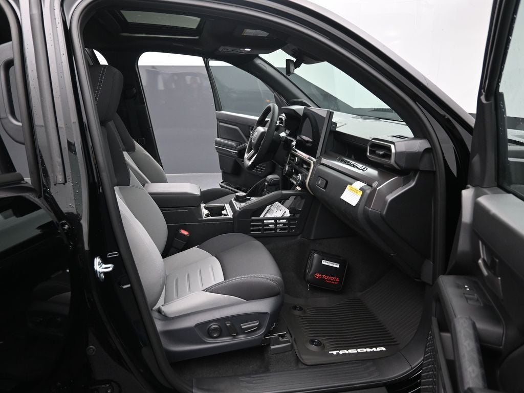 2026 Toyota Tacoma Hybrid TRD Off Road Hybrid