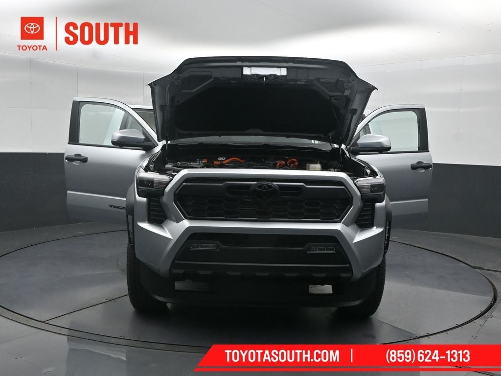 2026 Toyota Tacoma Hybrid TRD Off Road