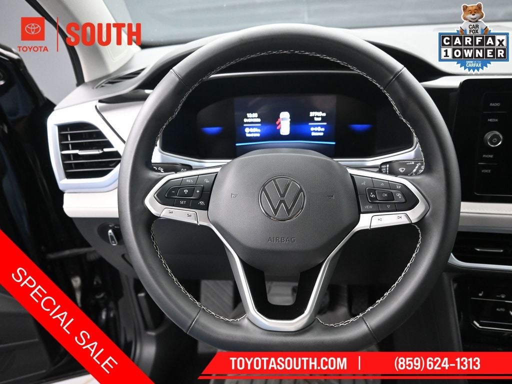 2025 Volkswagen Taos 1.5T SE