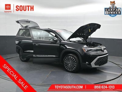 2025 Volkswagen Taos 1.5T SE