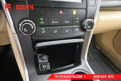 2016 Toyota Camry LE