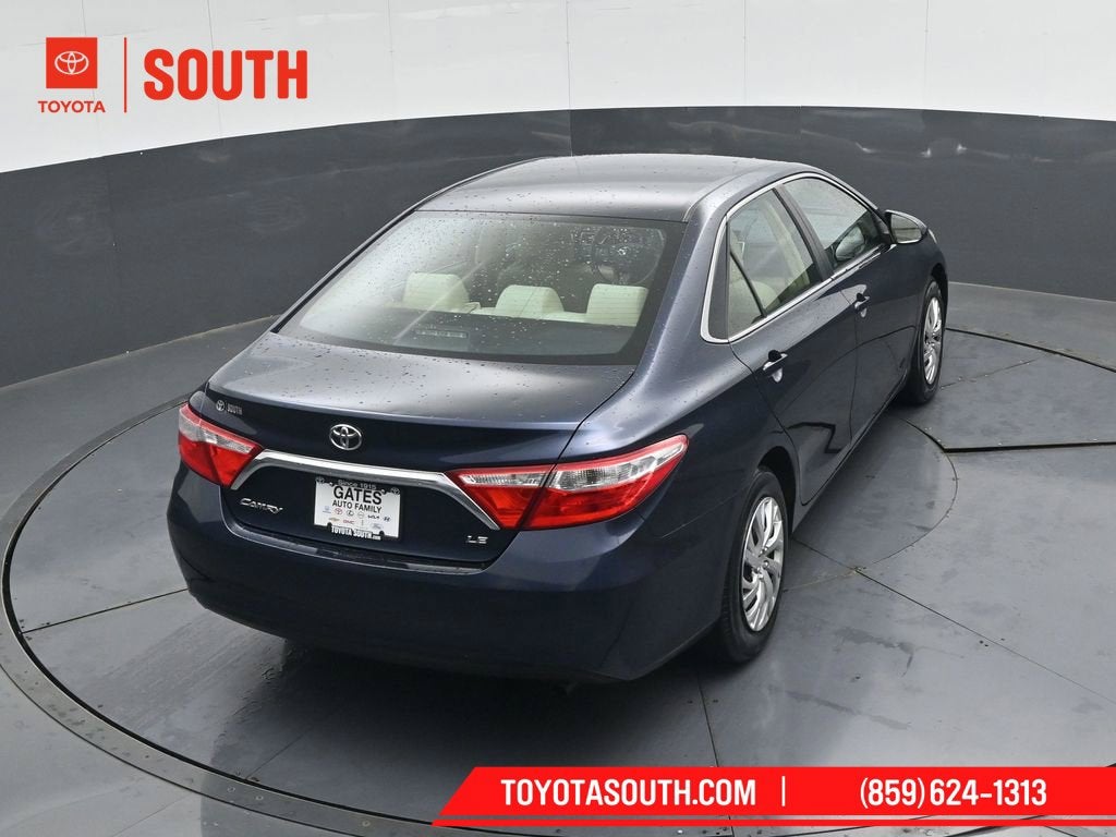 2016 Toyota Camry LE