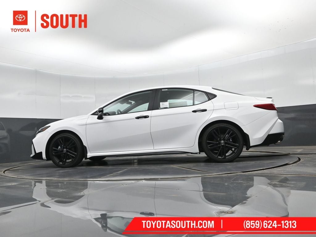 2026 Toyota Camry SE Nightshade