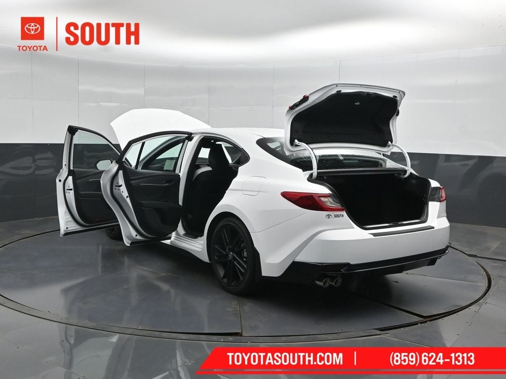 2026 Toyota Camry SE Nightshade