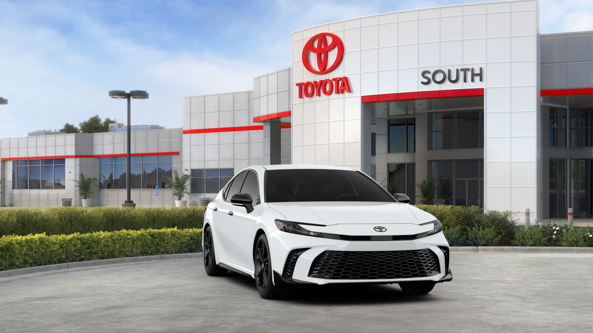 2026 Toyota Camry SE Nightshade
