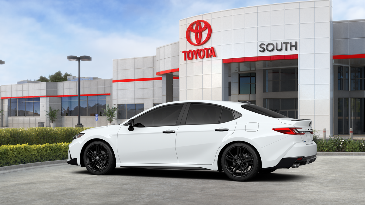2026 Toyota Camry SE Nightshade