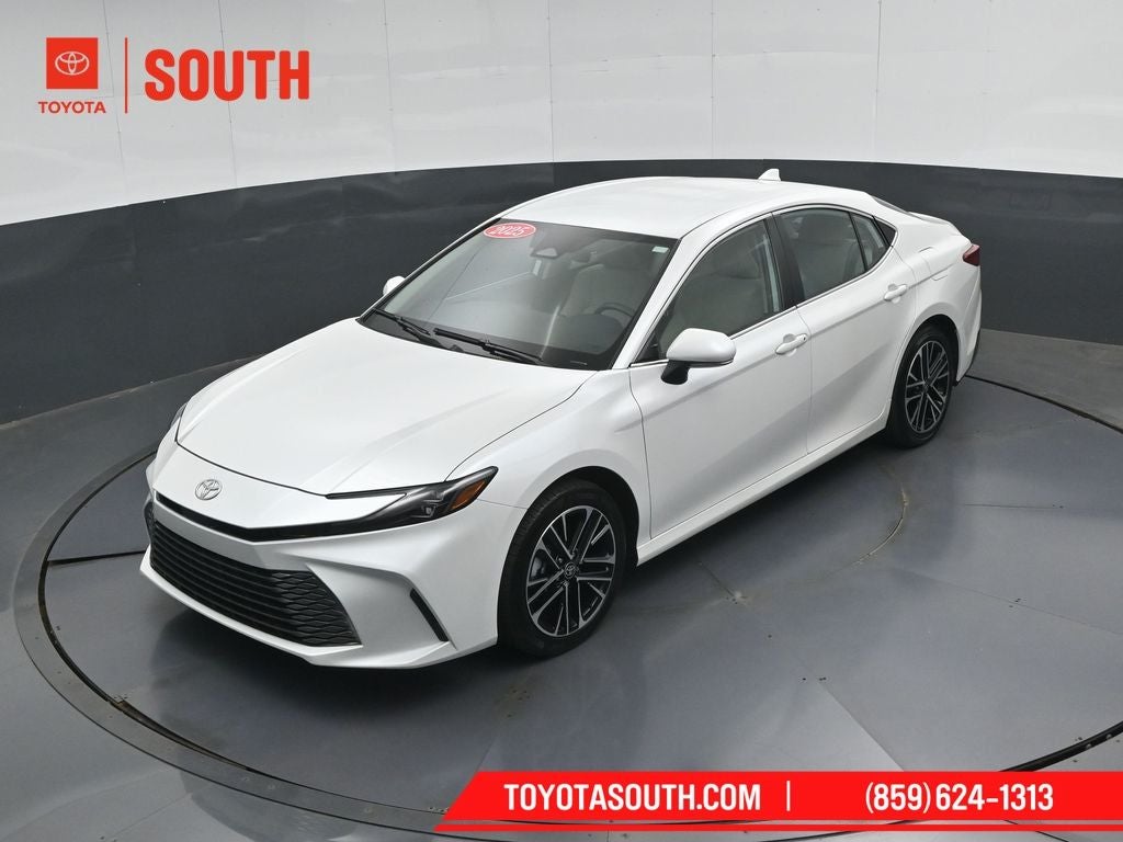 2025 Toyota Camry XLE