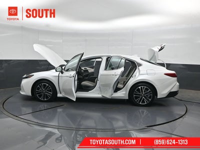 2025 Toyota Camry XLE