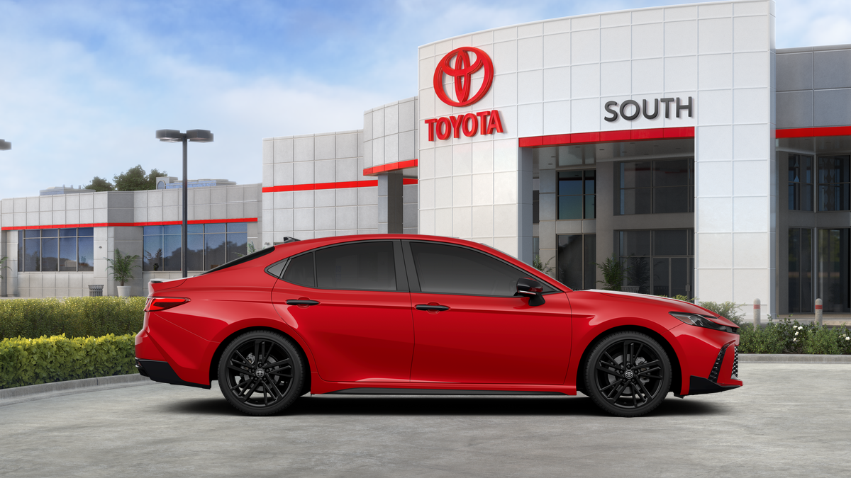 2026 Toyota Camry SE Nightshade
