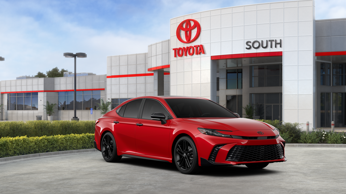 2026 Toyota Camry SE Nightshade
