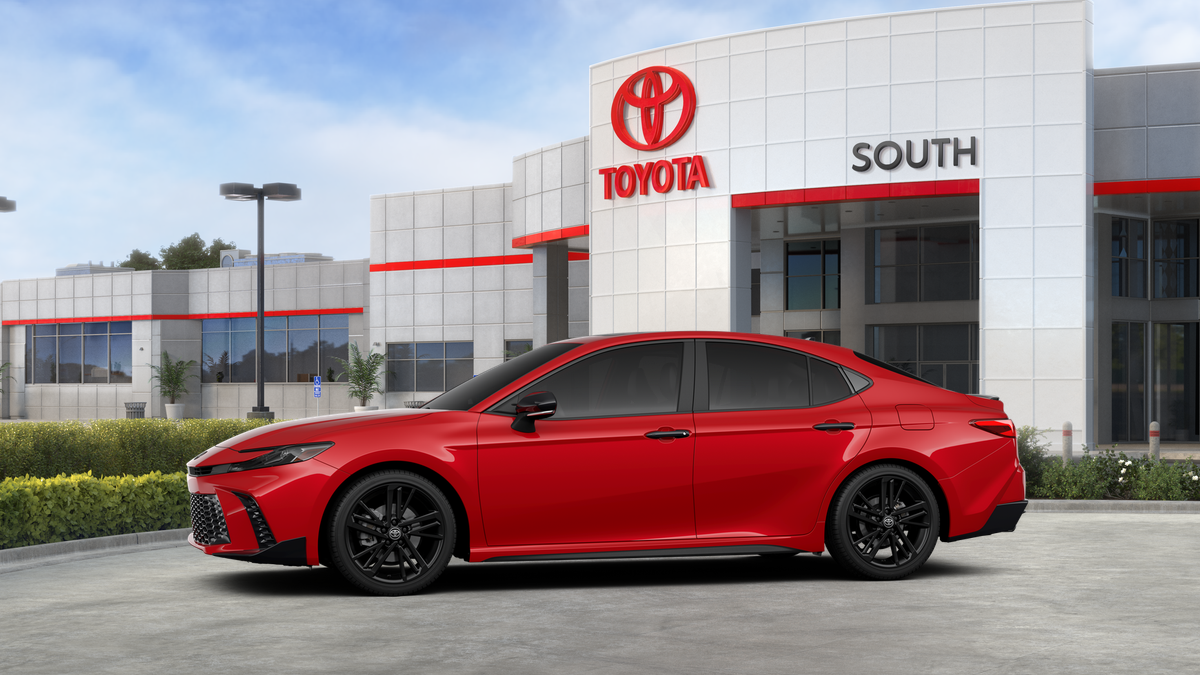 2026 Toyota Camry SE Nightshade