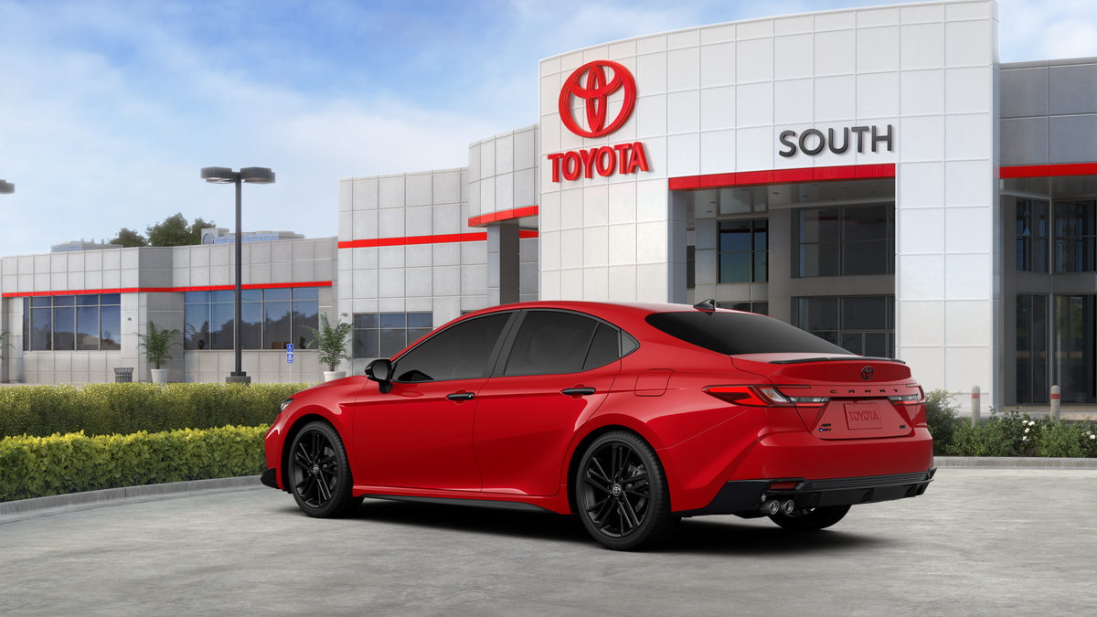 2026 Toyota Camry SE Nightshade