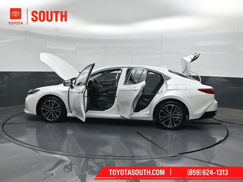 2025 Toyota Camry XLE