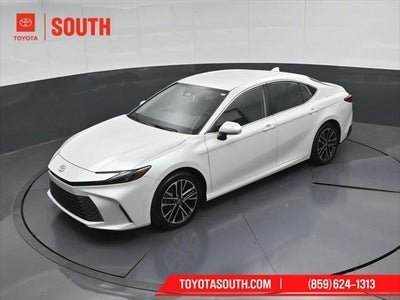 2025 Toyota Camry XLE