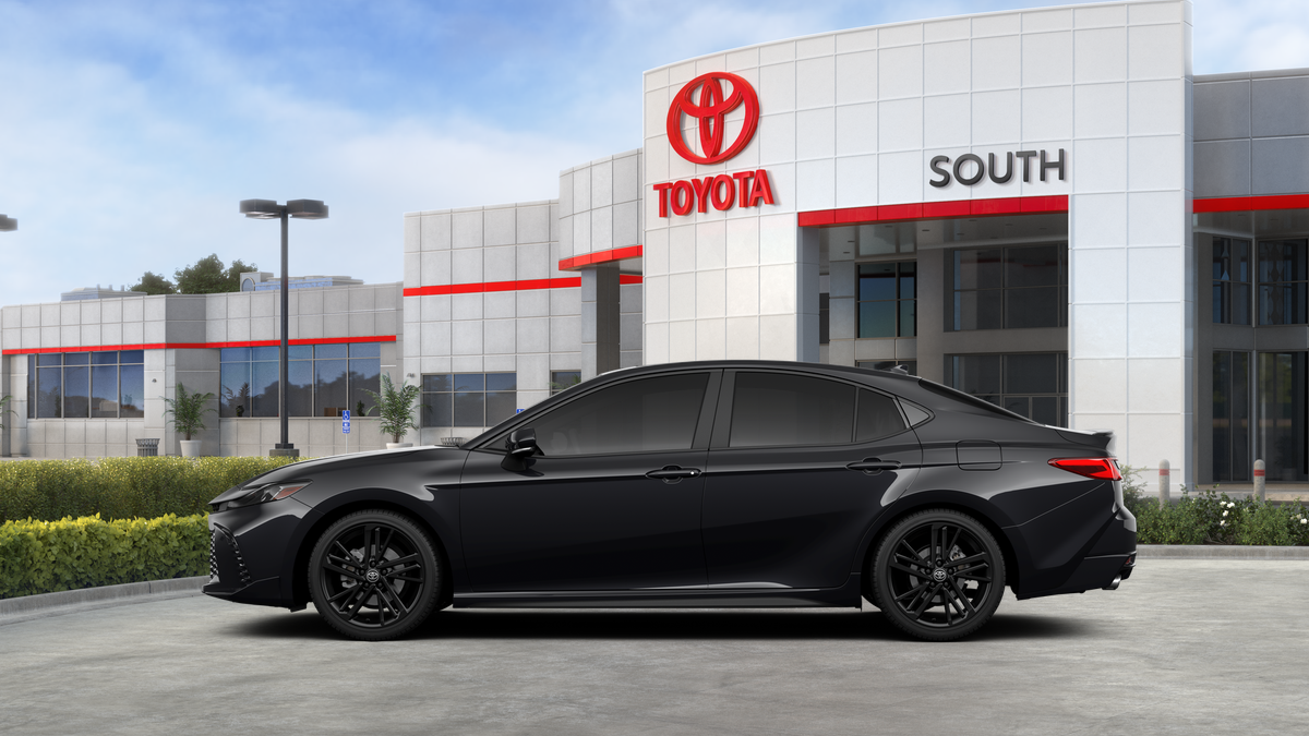 2026 Toyota Camry SE Nightshade