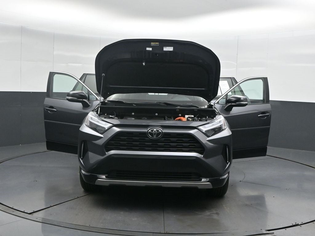 2025 Toyota RAV4 Hybrid XSE