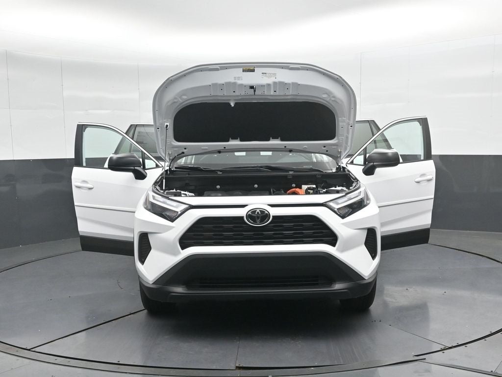 2025 Toyota RAV4 Hybrid LE
