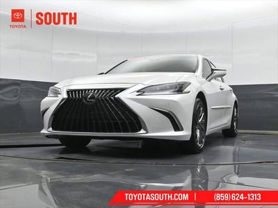 2025 Lexus ES 300h Ultra Luxury