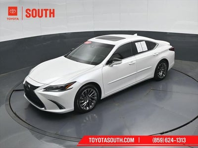 2025 Lexus ES 300h Ultra Luxury