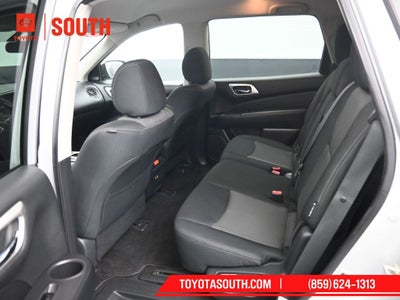 2020 Nissan Pathfinder S