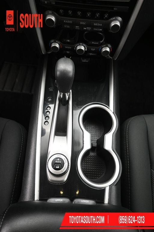 2020 Nissan Pathfinder S