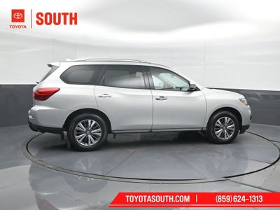 2020 Nissan Pathfinder S