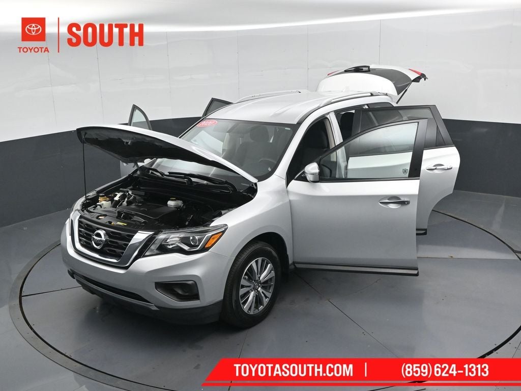 2020 Nissan Pathfinder S