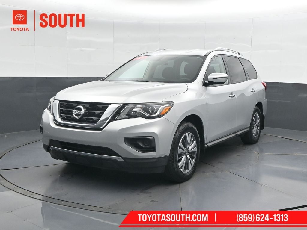 2020 Nissan Pathfinder S