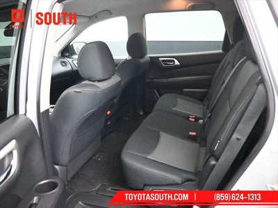 2020 Nissan Pathfinder S