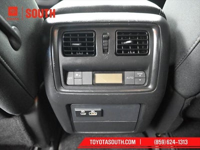 2020 Nissan Pathfinder S