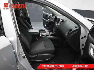 2020 Nissan Pathfinder S