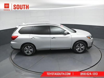 2020 Nissan Pathfinder S