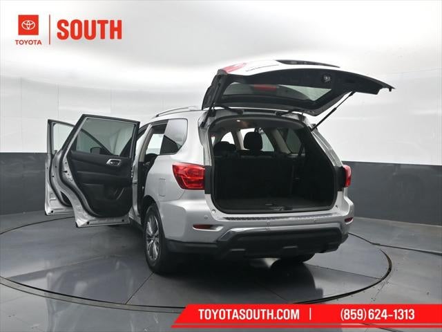 2020 Nissan Pathfinder S