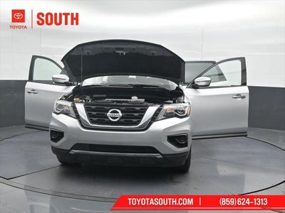 2020 Nissan Pathfinder S