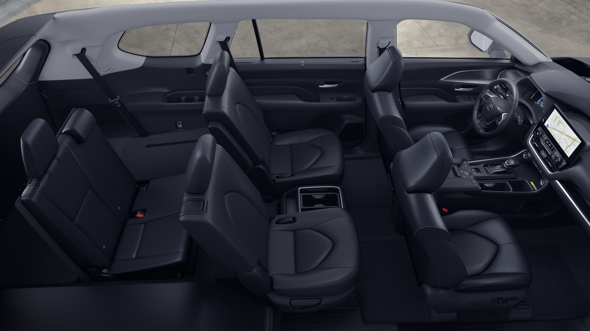 2026 Toyota Grand Highlander Base