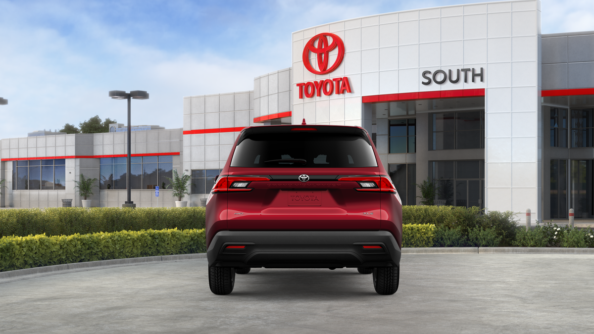 2026 Toyota Grand Highlander Base