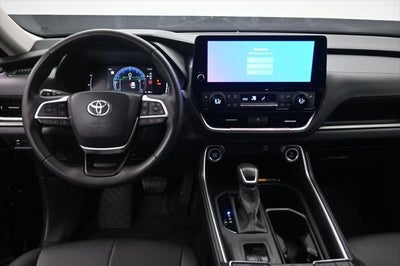 2024 Toyota Grand Highlander XLE