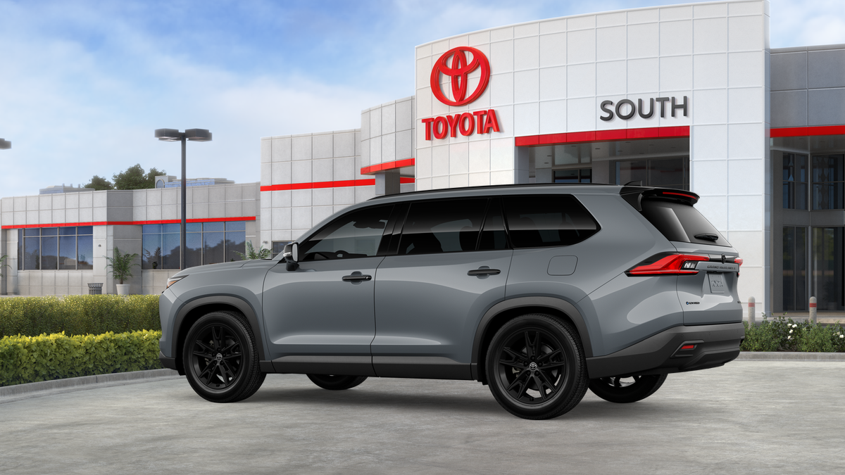 2026 Toyota Grand Highlander Hybrid Nightshade Edition